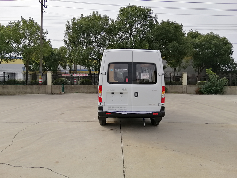 大通V80驗(yàn)光、眼鏡車